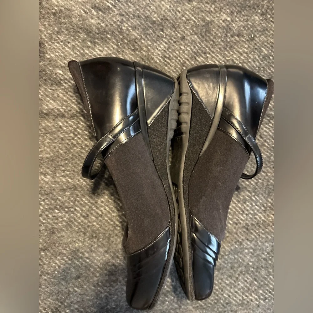 Aetrex mary janes